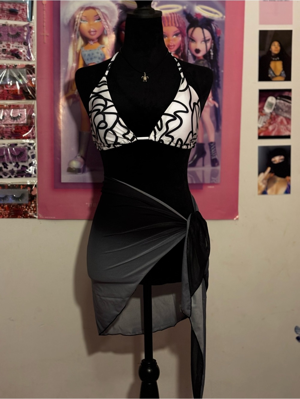 BRAND NEW Bikini Top and Skirt Set🖤sexy but comfortable, perfect for the beach!